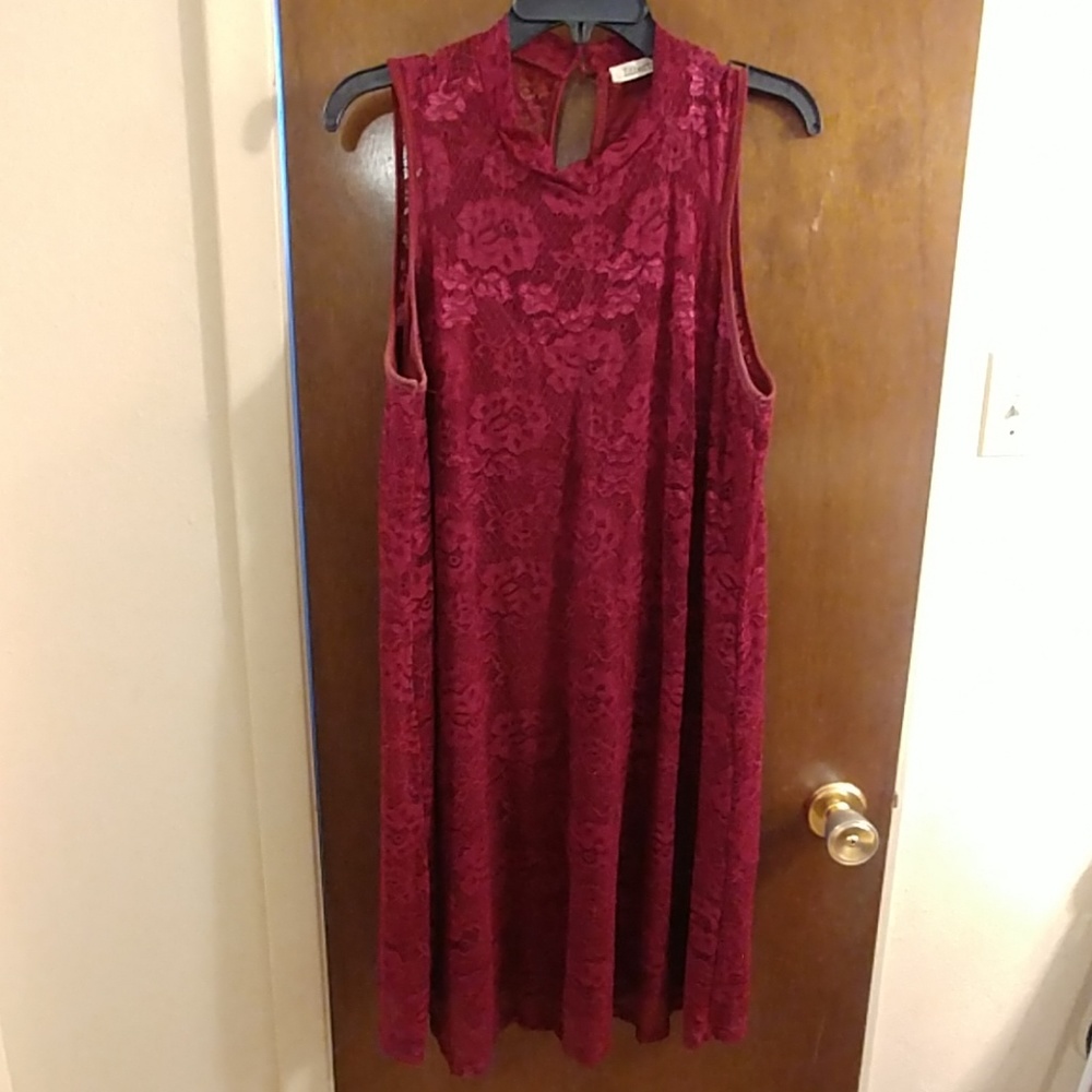 Burgundy lace dress plus size